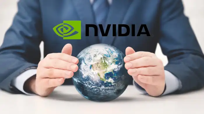 una persona con un mappomondo e il logo di nvidia